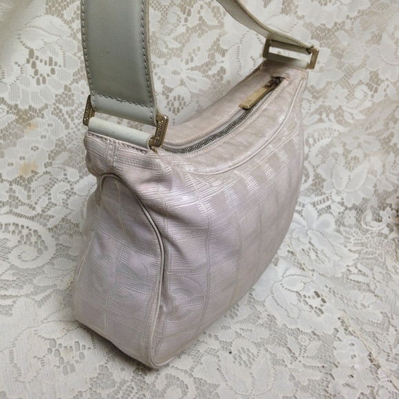 Chanel Beige Jacquard Small Hand Bag 9in x 6in x - Picture 3 of 10